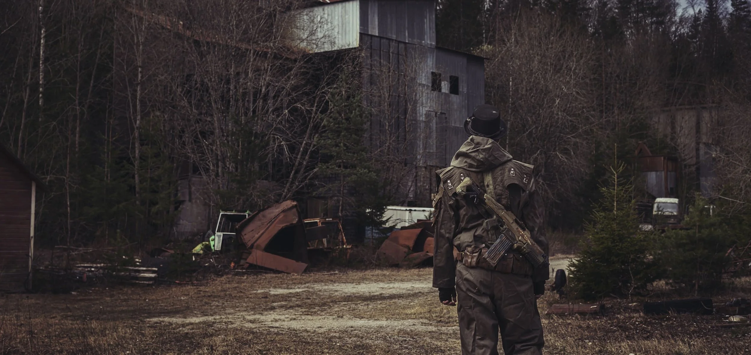 Participants in costume during the Mutant larp